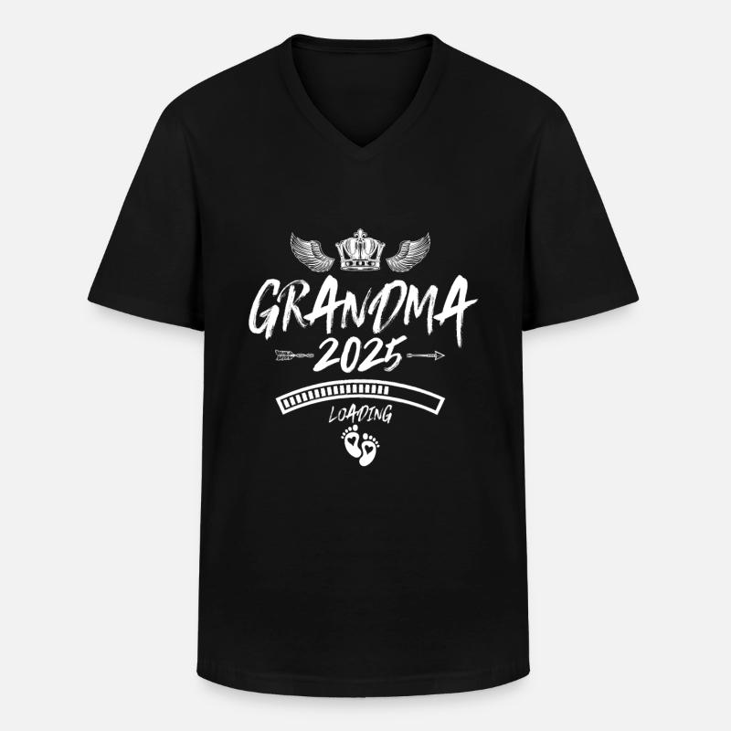 Oma 2025 Loading Grandma Spruch - Männer-T-Shirt mit V-Ausschnitt - Schwarz