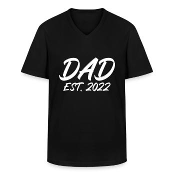 Dad est 2022 - Männer-T-Shirt mit V-Ausschnitt - Schwarz - Vorne - AI Model Male 178 dark (178cm)