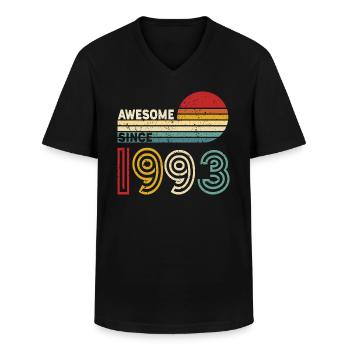 1993 Geschenk Geburtstag Jahrgang Spruch - Männer-T-Shirt mit V-Ausschnitt - Schwarz - Vorne - AI Model Male 178 dark (178cm)