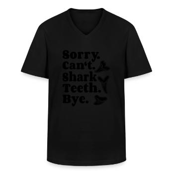 Haizahn Haifischzahn Haifischzähne - Männer-T-Shirt mit V-Ausschnitt - Schwarz - Vorne - AI Model Male 178 dark (178cm)