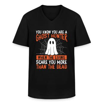 Ghost Hunter Camera Drôle Ghost Hunting Essentials - T-shirt col V Homme - noir - Devant - AI Model Male 178 dark (178cm)
