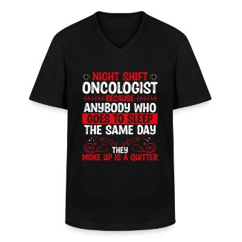 Night Shift Oncologist Doctor - Men's V-Neck T-Shirt - black - Front - AI Model Male 178 dark (178cm)