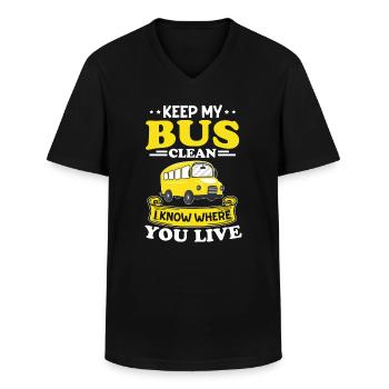 Bus Sauber Halten Weis Wo Lebst Linienbus Geschenk - Männer-T-Shirt mit V-Ausschnitt - Schwarz - Vorne - AI Model Male 178 dark (178cm)