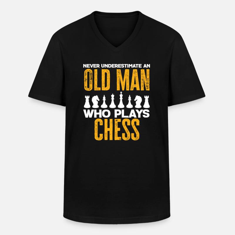 Schach Alter Mann Opa - Männer-T-Shirt mit V-Ausschnitt - Schwarz