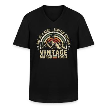 Né en mars 1993 - Born in march 1993 - T-shirt col V Homme - noir - Devant - AI Model Male 178 dark (178cm)