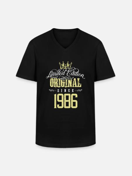 1986 limited edition - Men's V-Neck T-Shirt - black