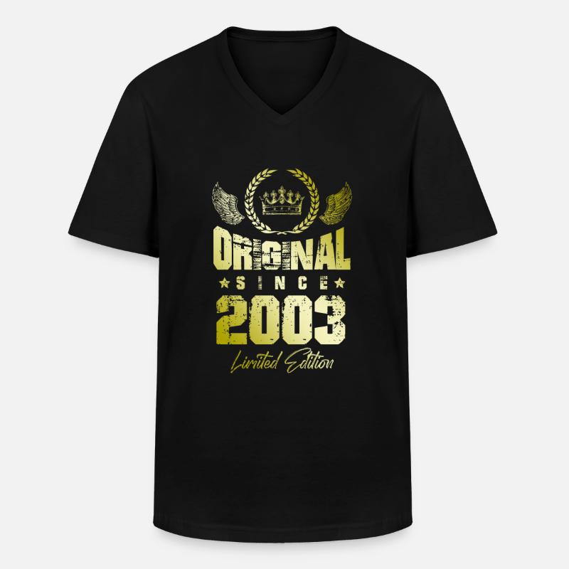 2003 limited edition - Männer-T-Shirt mit V-Ausschnitt - Schwarz