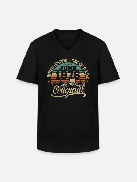 1976 June 1976 original - June 1976 Anniversary - Men's V-Neck T-Shirt - black