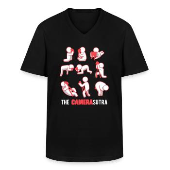 Das Kamera-Sutra, Fotografen-Geschenk-Fotografie - Männer-T-Shirt mit V-Ausschnitt - Schwarz - Vorne - AI Model Male 178 dark (178cm)