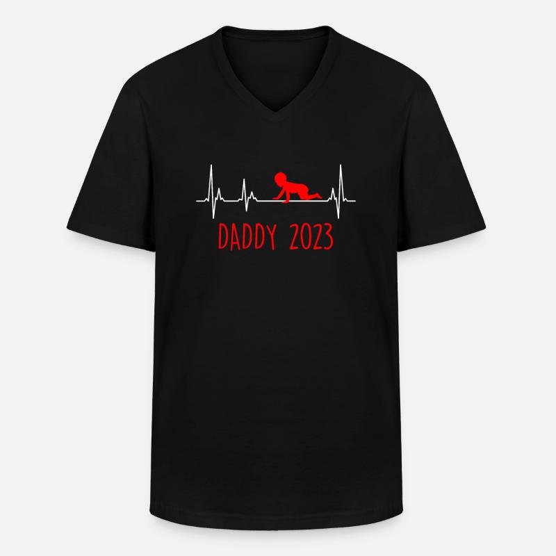 Daddy 2023 werdender Papa - Männer-T-Shirt mit V-Ausschnitt - Schwarz