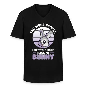 Hase - Männer-T-Shirt mit V-Ausschnitt - Schwarz - Vorne - AI Model Male 178 dark (178cm)