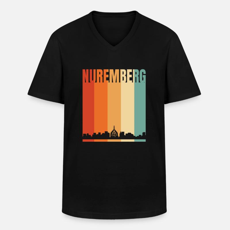 Nürnberg Skyline - Männer-T-Shirt mit V-Ausschnitt - Schwarz