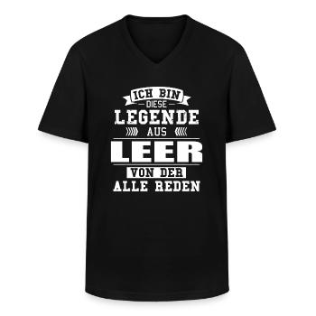 Stadt Leer Deutschland Legende Spruch - Männer-T-Shirt mit V-Ausschnitt - Schwarz - Vorne - AI Model Male 178 dark (178cm)
