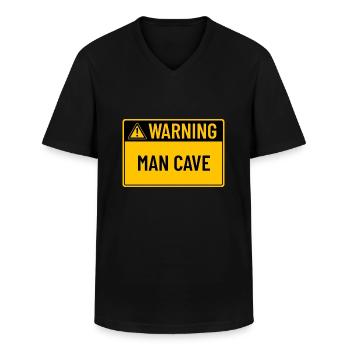Avertissement : Man Cave - T-shirt col V Homme - noir - Devant - AI Model Male 178 dark (178cm)