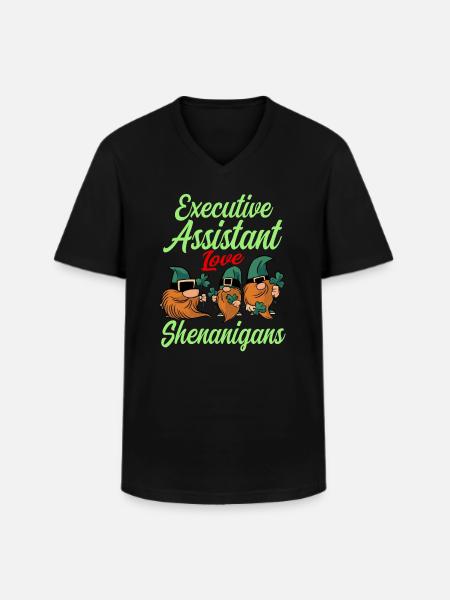 Executive Assistant St. Patrick's Day - Men's V-Neck T-Shirt - black