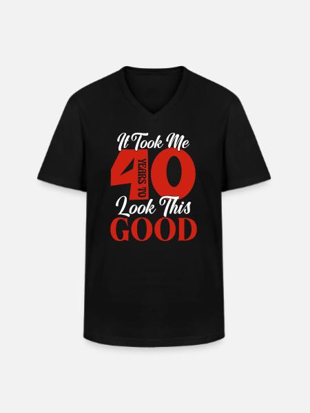 Forty Sassy Birthday - Men's V-Neck T-Shirt - black