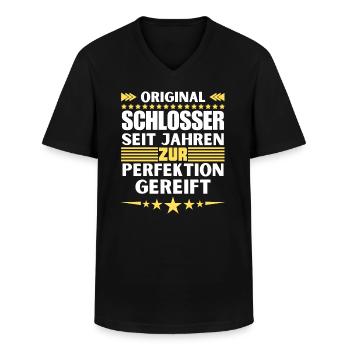 Locksmiths matured to perfection - Men's V-Neck T-Shirt - black - Front - AI Model Male 178 dark (178cm)