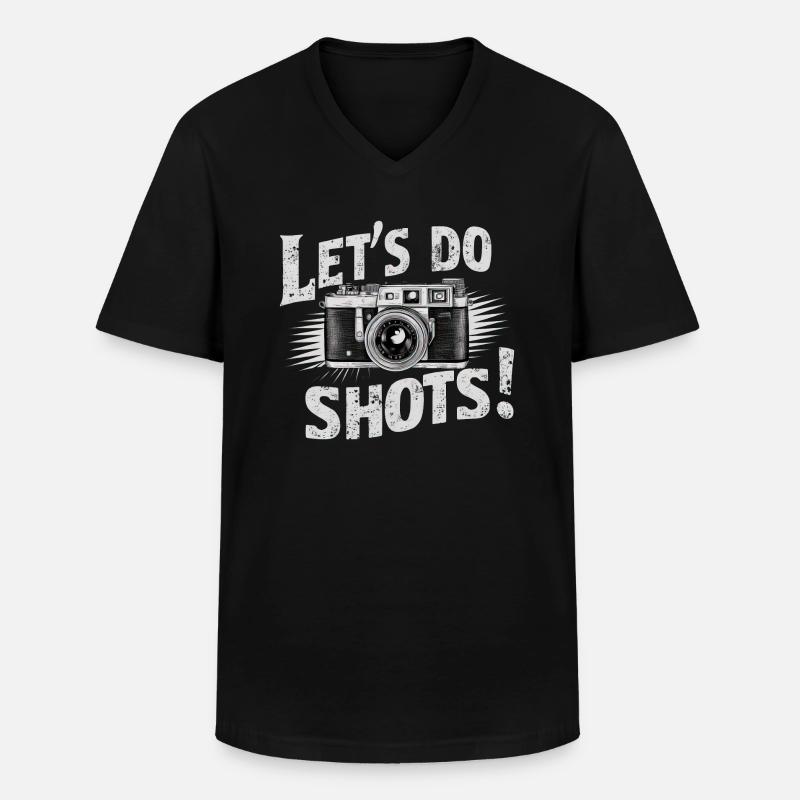 Let's Do Shots - Männer-T-Shirt mit V-Ausschnitt - Schwarz