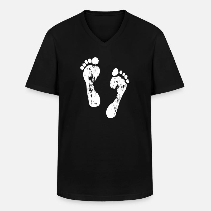 Fußabdrücke im Sand - Männer-T-Shirt mit V-Ausschnitt - Schwarz