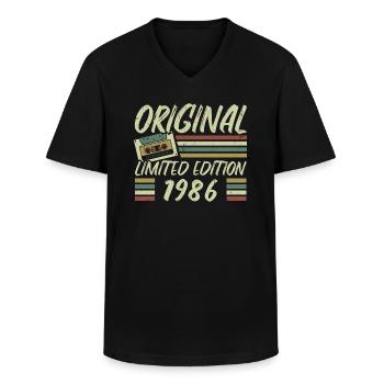 Vintage 1986 Rétro Cadeau D’anniversaire 1986 - T-shirt col V Homme - noir - Devant - AI Model Male 178 dark (178cm)