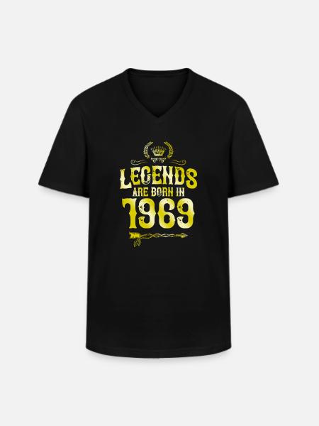 1969 legends born in - Men's V-Neck T-Shirt - black