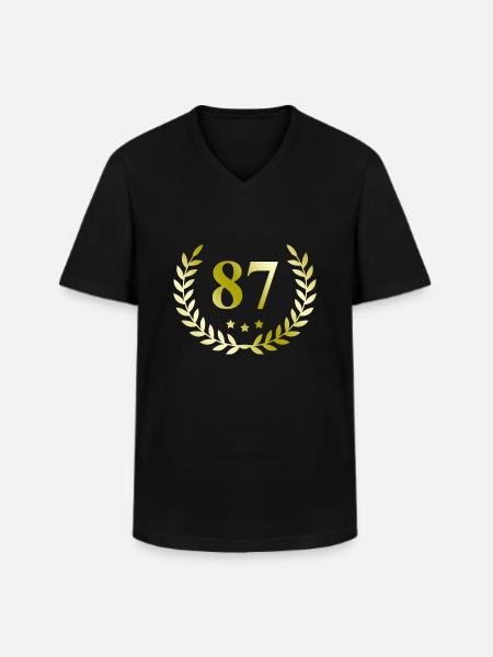 87 Number of wreath - Men's V-Neck T-Shirt - black