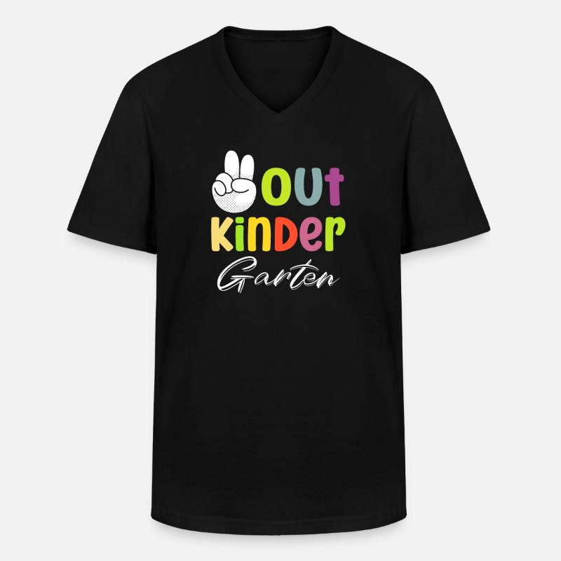 Out Kindergarten - Männer-T-Shirt mit V-Ausschnitt - Schwarz