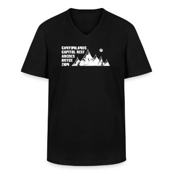 Explorez les montagnes des parcs nationaux de l’Utah - T-shirt col V Homme - noir - Devant - AI Model Male 178 dark (178cm)
