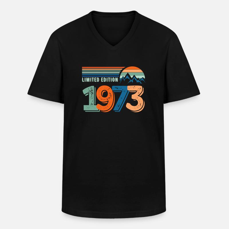 Limitierte Auflage 1973 - Männer-T-Shirt mit V-Ausschnitt - Schwarz