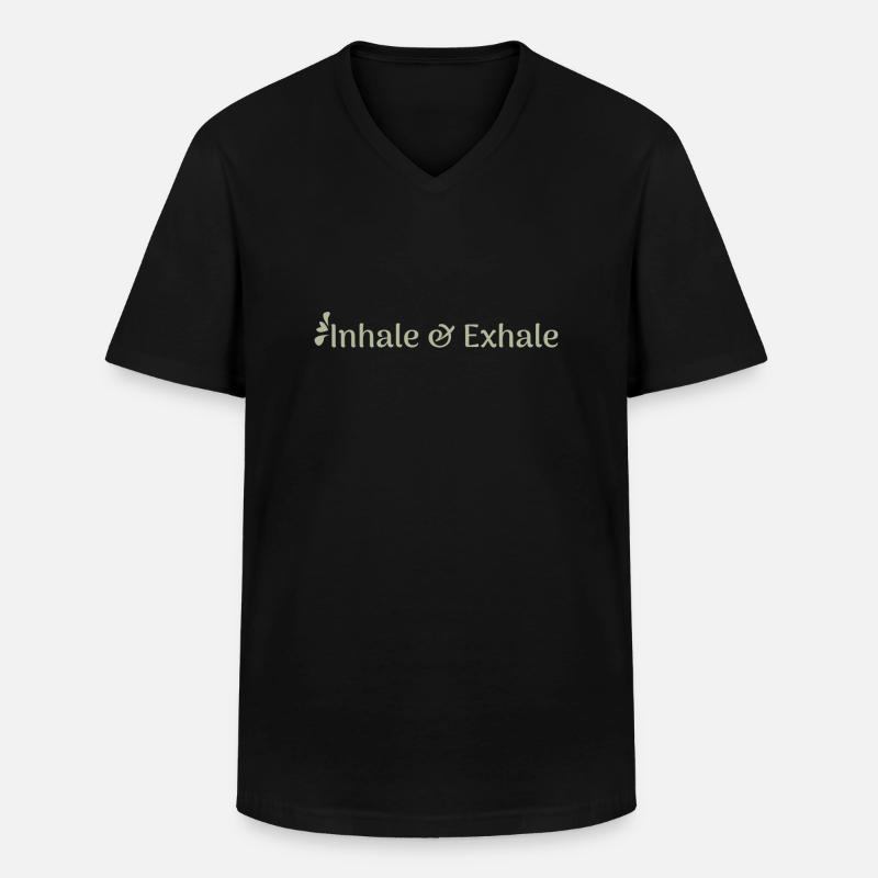 inhale & exhale - Männer-T-Shirt mit V-Ausschnitt - Schwarz
