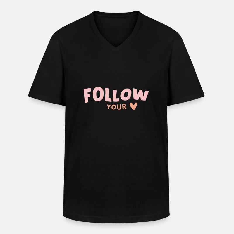 follow heart - Männer-T-Shirt mit V-Ausschnitt - Schwarz