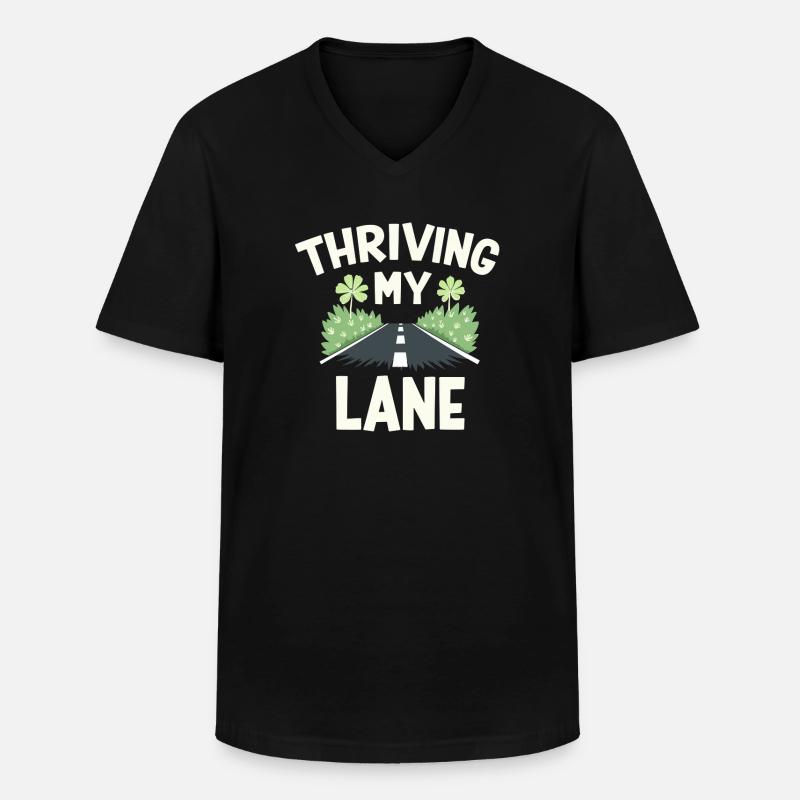 „discovering My - Männer-T-Shirt mit V-Ausschnitt - Schwarz
