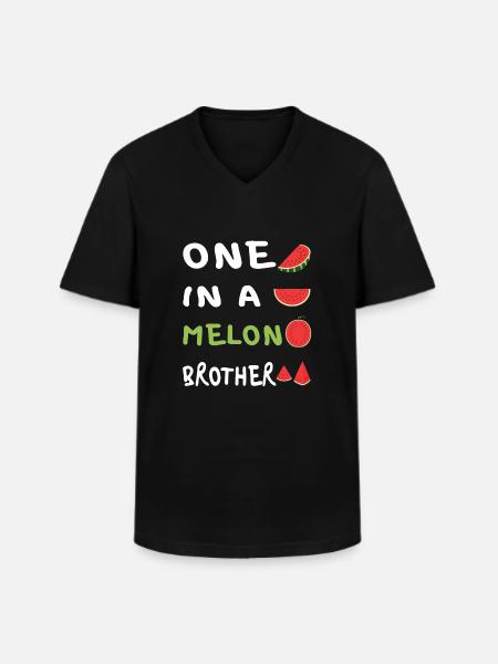 Einer in einer Melone - Männer-T-Shirt mit V-Ausschnitt - Schwarz