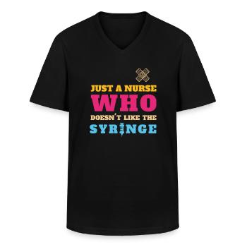 FUNNY JUST A NURSE WHO DOESEN'T LIKE THE SYRINGE - T-shirt col V Homme - noir - Devant - AI Model Male 178 dark (178cm)
