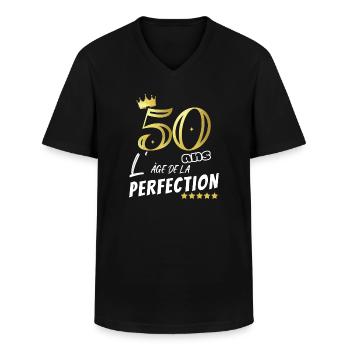 50 ans humour perfection Cadeau personnalisé drôle - T-shirt col V Homme - noir - Devant - AI Model Male 178 dark (178cm)