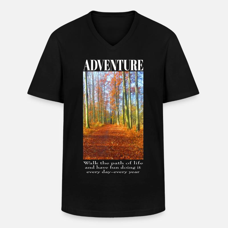Herbstlicher Waldweg Wanderdesign - Männer-T-Shirt mit V-Ausschnitt - Schwarz