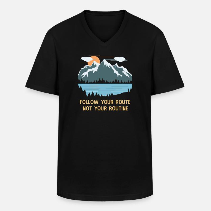Berge - Männer-T-Shirt mit V-Ausschnitt - Schwarz