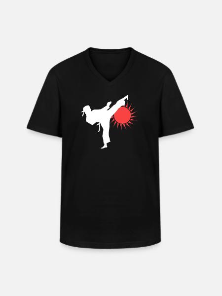 Karate Kick Silhouette mit roter Sonne - Männer-T-Shirt mit V-Ausschnitt - Schwarz
