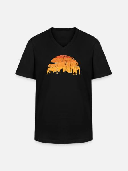 Sunset Skyline Rider - Männer-T-Shirt mit V-Ausschnitt - Schwarz