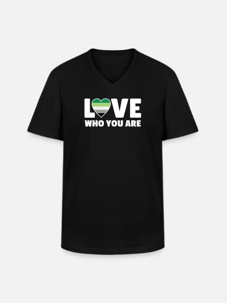 Love who you are - Men's V-Neck T-Shirt - black