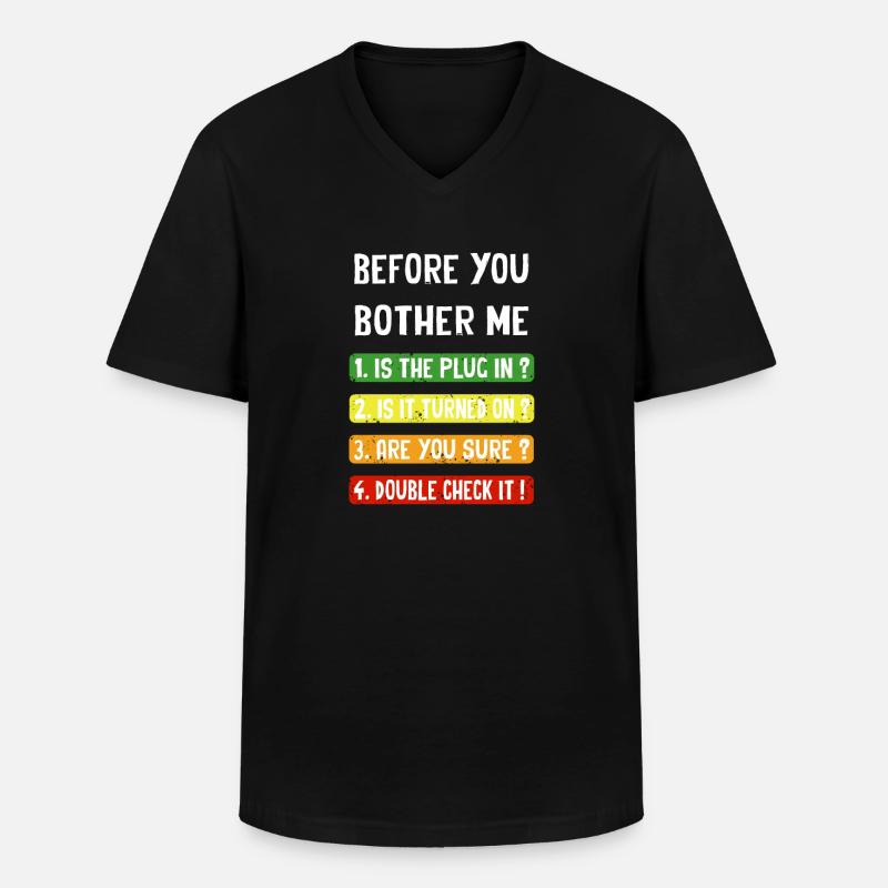 Before you bother me - Männer-T-Shirt mit V-Ausschnitt - Schwarz