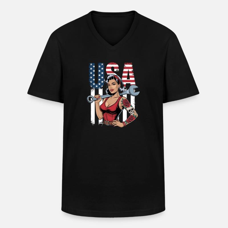 Femme forte avec une clé à molette devant le drapeau des États-Unis - T-shirt col V Homme - noir