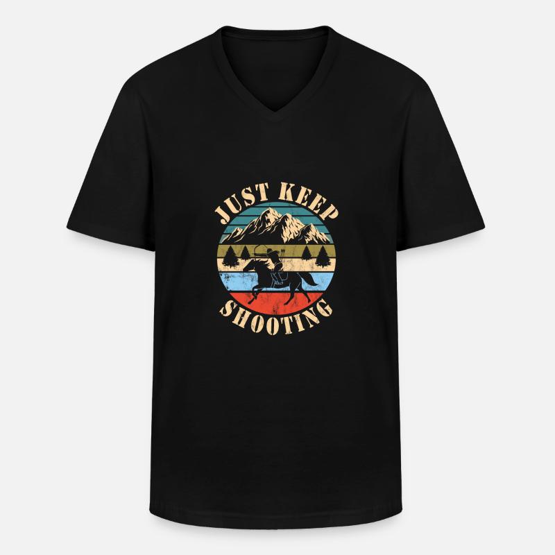 Horseback Archery - Männer-T-Shirt mit V-Ausschnitt - Schwarz
