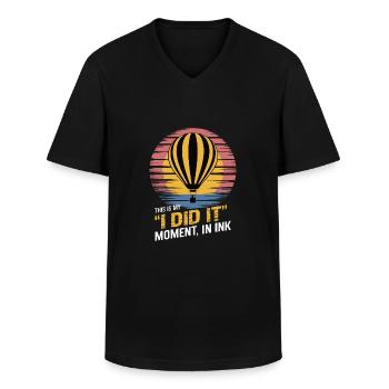 Ballon - T-shirt col V Homme - noir - Devant - AI Model Male 178 dark (178cm)