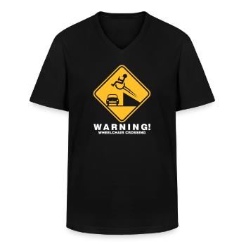 ROLLSTUHLFAHER HUMOR WARNING WHEELCHAIR CROSSING - Männer-T-Shirt mit V-Ausschnitt - Schwarz - Vorne - AI Model Male 178 dark (178cm)
