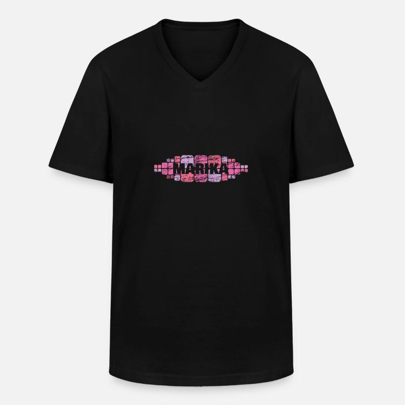 Marika als Mutti - Männer-T-Shirt mit V-Ausschnitt - Schwarz