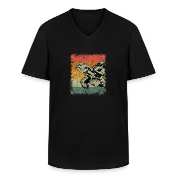 Vintage Schildkröte Tier Geschenk - Männer-T-Shirt mit V-Ausschnitt - Schwarz - Vorne - AI Model Male 178 dark (178cm)