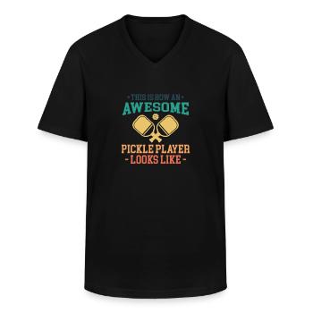 Voici à quoi ressemble un joueur de cornichon génial - T-shirt col V Homme - noir - Devant - AI Model Male 178 dark (178cm)