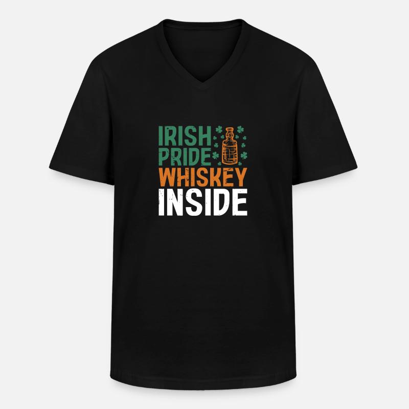 Irish Pride Whiskey Inside - Männer-T-Shirt mit V-Ausschnitt - Schwarz