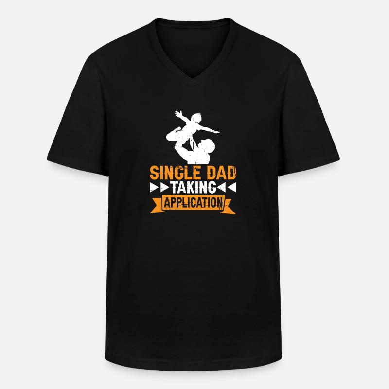 Single Dad Taking Application 7 - Männer-T-Shirt mit V-Ausschnitt - Schwarz